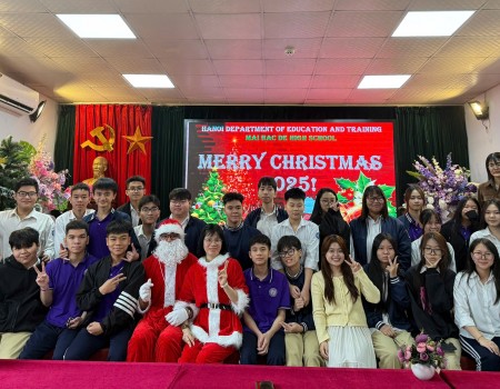 Trường THPT Mai Hắc Đế tổ chức hoạt động ngoại khóa “Giáng sinh vui vẻ” – Sân chơi tiếng Anh sôi động cho học sinh khối 10