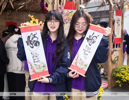 Học sinh THPT Mai Hắc Đế rộn ràng trải nghiệm Tết truyền thống tại “Xuân Rộn Ràng UTM 2026”